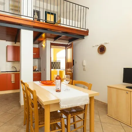 La Casa Di Nonno Eligio * Bari Sardo