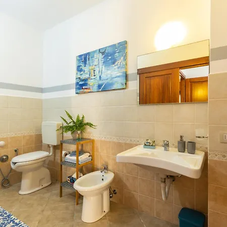 La Casa Di Nonno Eligio בית נופש